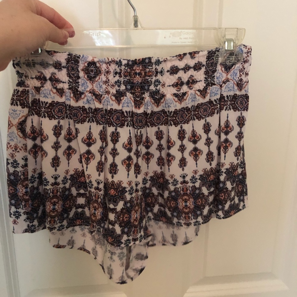 Others Follow patterned shorts